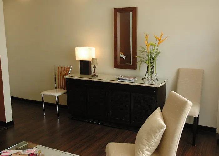Manor 3*