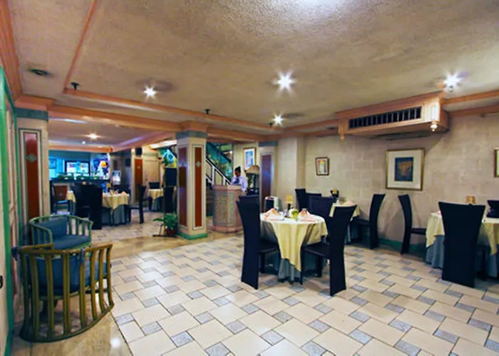 Manor 3* Manila