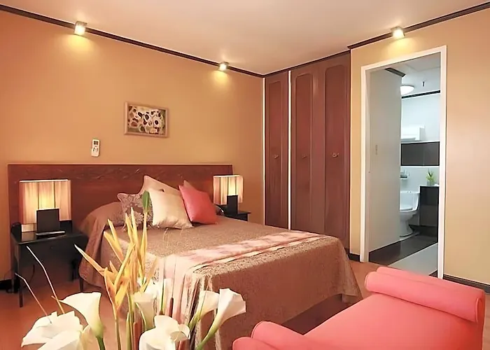 Manor 3* Manila