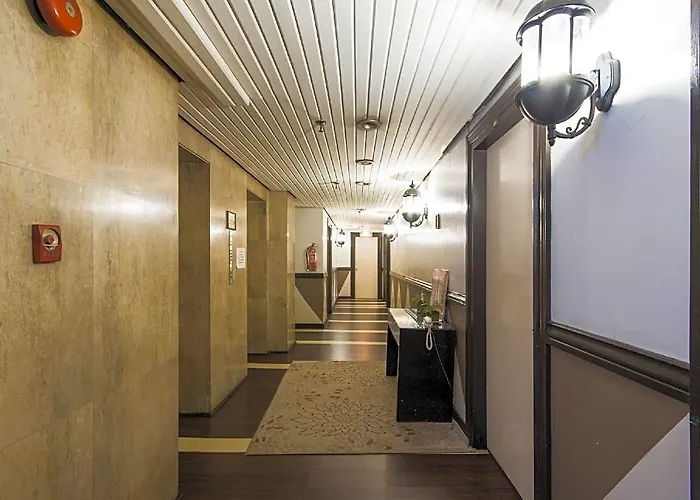 Manor 3*