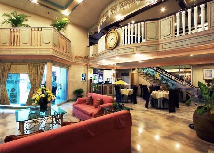 Manor Hotel