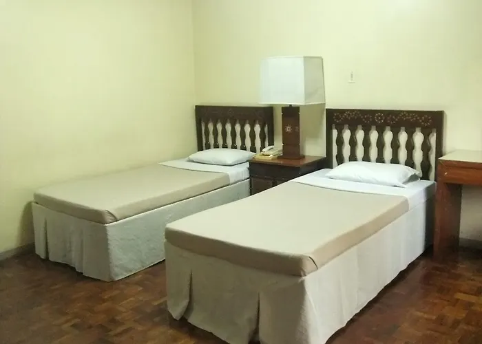 Manor Hotel Manila