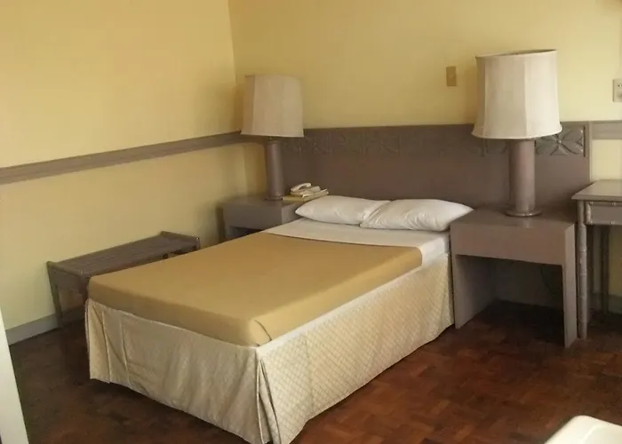 Manor Hotel 3*