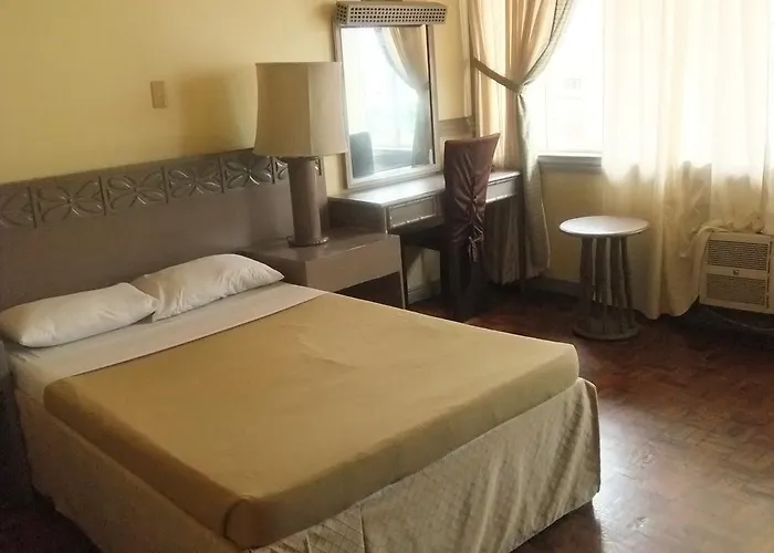 Manor 3*