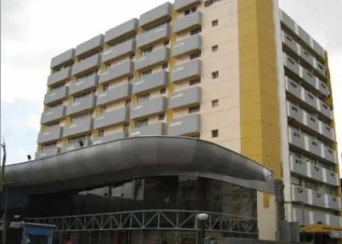 Hotel Manor